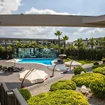 Doubletree By Hilton Airport Hotel 4*