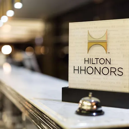 Doubletree By Hilton Airport