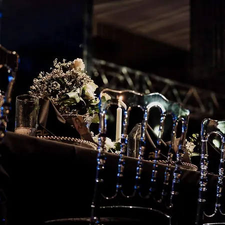 Doubletree By Hilton Airport ホテル イズミル