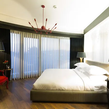 Doubletree By Hilton Airport 4* Izmir