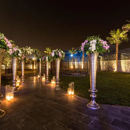 Doubletree By Hilton Airport Otel 4*