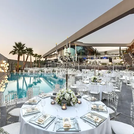 ホテル Doubletree By Hilton Airport