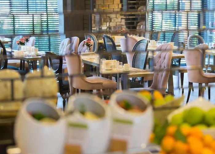 Otel Doubletree By Hilton Airport