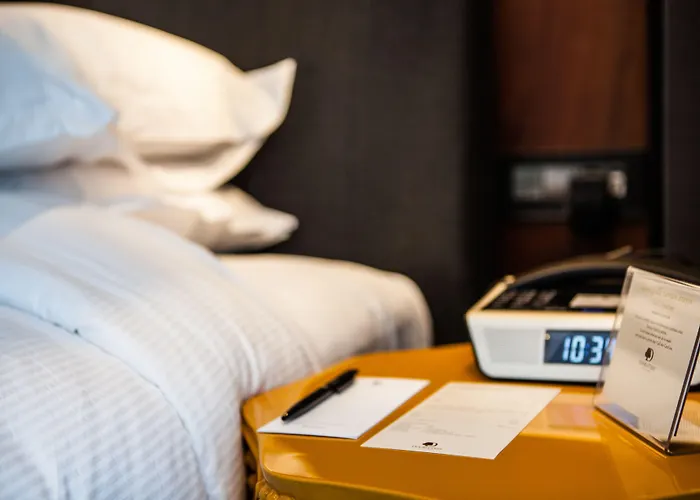 Otel Doubletree By Hilton Airport 4*
