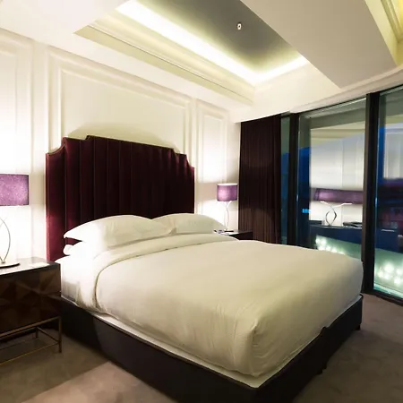 Otel Doubletree By Hilton Airport