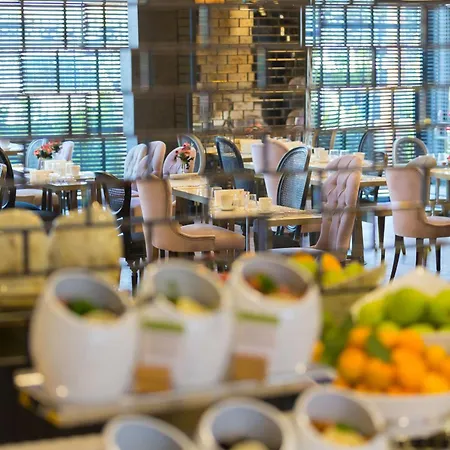 Szálloda Doubletree By Hilton Airport