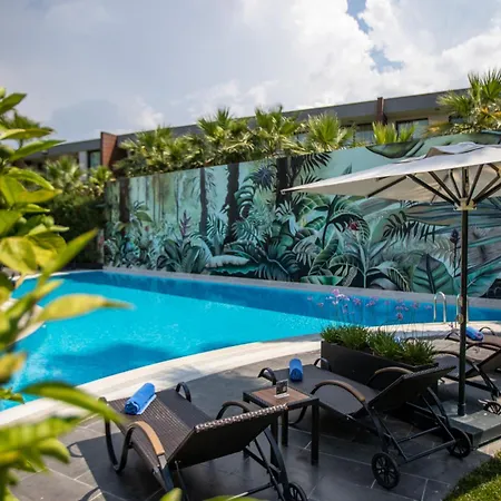 Hotel Doubletree By Hilton Airport