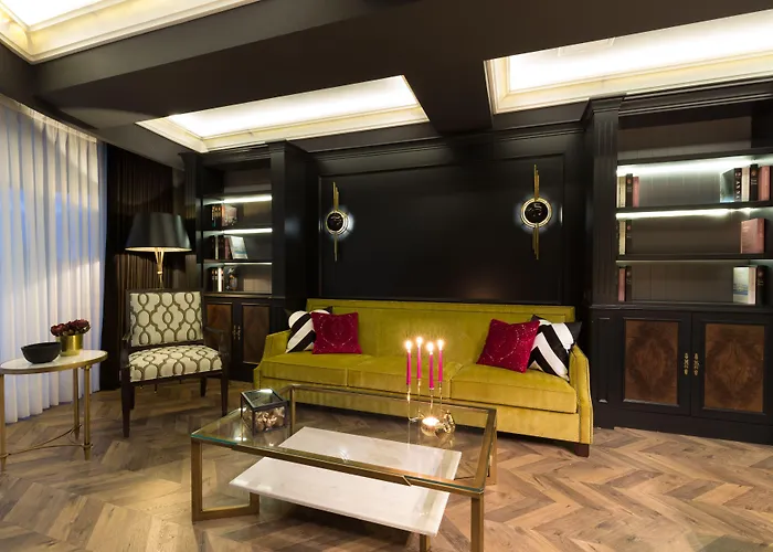 Doubletree By Hilton Airport Szálloda