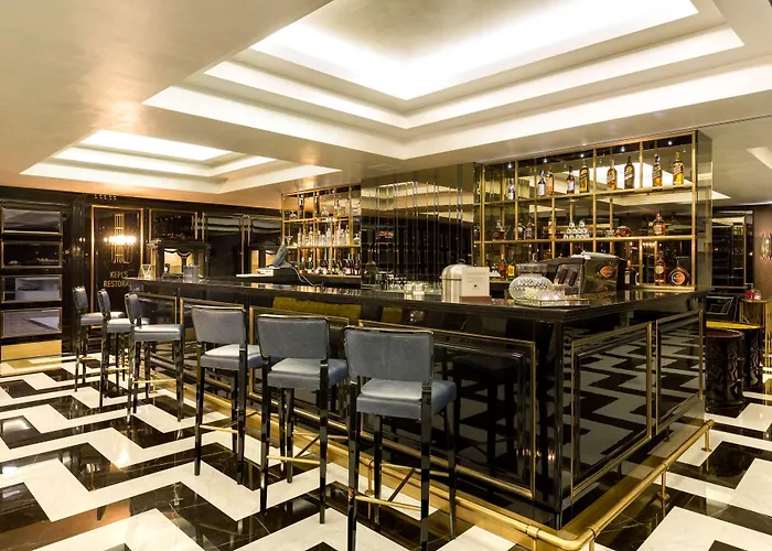 伊兹密尔机场希尔顿逸林酒店