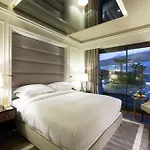 Hotel Doubletree By Hilton Airport