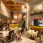 Doubletree By Hilton Airport