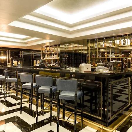 Doubletree By Hilton Airport Hotel Izmir