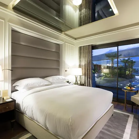 Hotel Doubletree By Hilton Airport