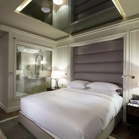 Doubletree By Hilton Airport Hotel Izmir