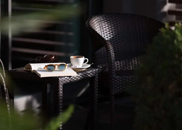 Doubletree By Hilton Airport 4*