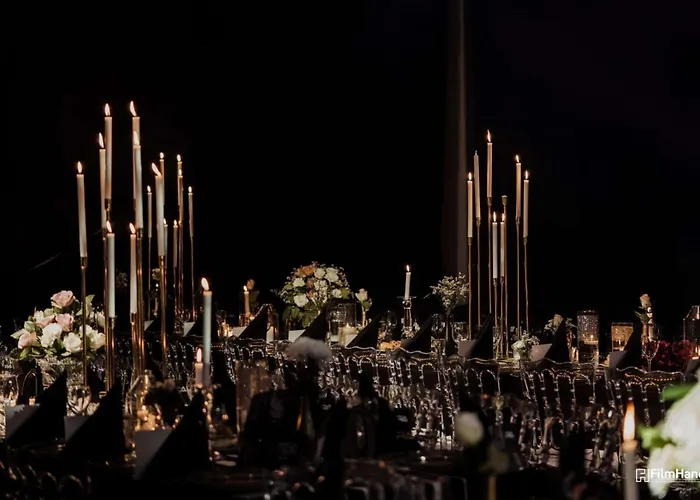 Doubletree By Hilton Airport