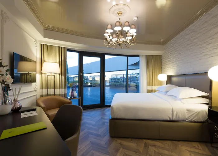 Doubletree By Hilton Airport Izmir