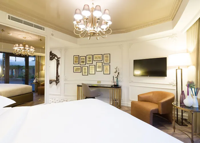 Doubletree By Hilton Airport İzmir